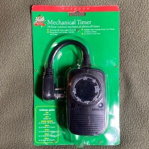Nip Yule Rite by Rite Aid Outdoor Mechanical Timer. 120V/60Hz. 1000Watt Tungsten